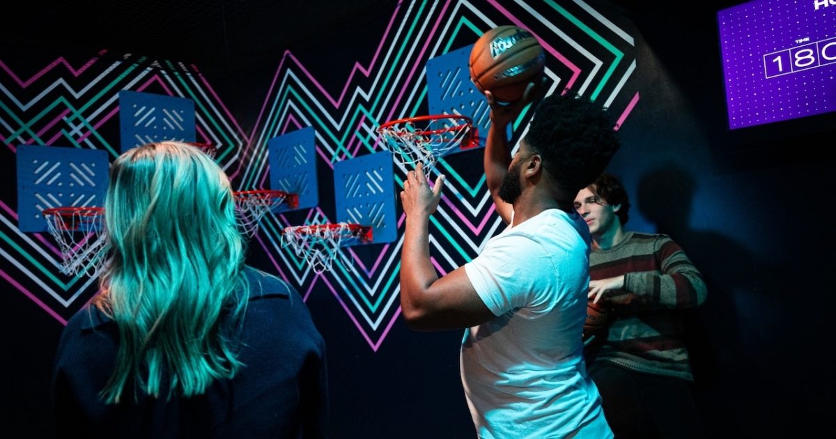 Entertainment in Overland Park | Arcades, Games & Fun Activities